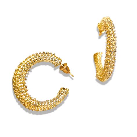 Salve ‘Iqraar’ Mid-Sized C Hoop Earrings