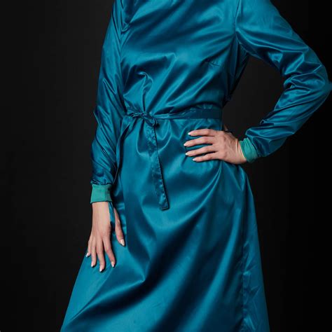 Gallantdale Uniformes Médicos y Quirúrgicos BATA MÉDICA WET FREE DAMA ...