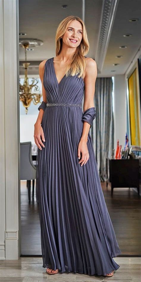stylish mother of the bride outfits uk