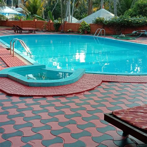 HOTEL MOONLIGHT (Kovalam, Kerala) - Hotel Reviews, Photos, Rate ...