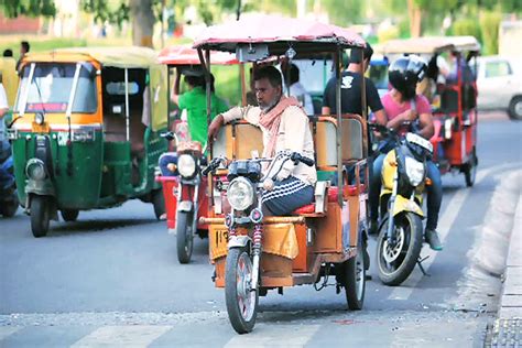 E-Rickshaw New Rules in UP: अवैध ई-रिक्शा और ऑटो रिक्शा वालों की खैर ...