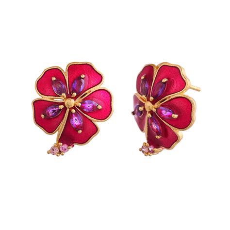 Flower Fantasy Majestic Magenta Ear Studs – VOYLLA