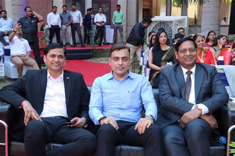 GNIOT - Workforce | Best Engineering College