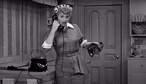 Apple iPhone Film Stars say Hello - Postkiwi