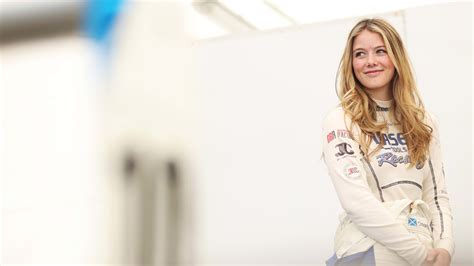 ART Grand Prix finalises 2023 F1 Academy line-up with Chloe Grant ...