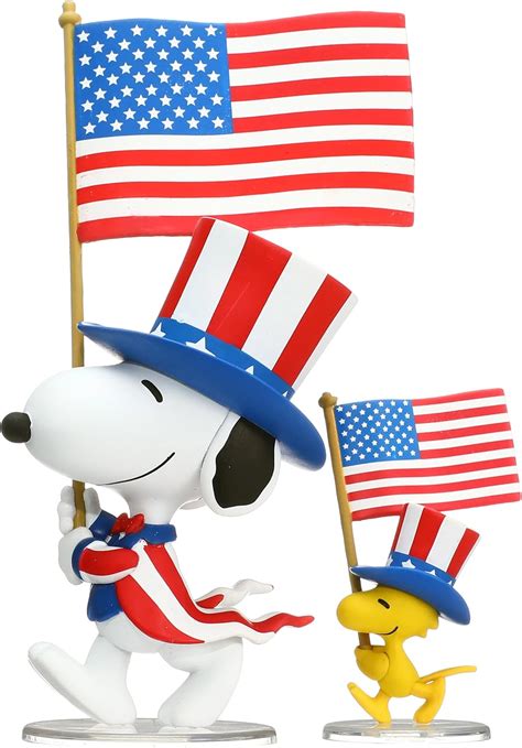Buy Medicom Peanuts: USA Snoopy & Woodstock Ultra Detail Figure Online ...