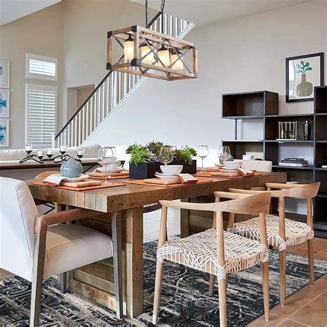 Best Farmhouse Light Fixture Ideas for the Dining Table