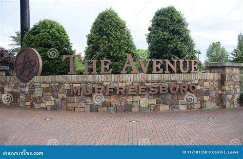 The Avenue Mall, Murfreesboro, Tennessee. Editorial Stock Photo - Image ...