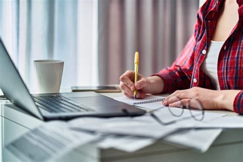 Report Writing Format in 2025: Essential Tips for Success!