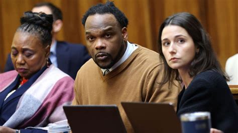 Judge sets May retrial date in Miami football murder case - ESPN