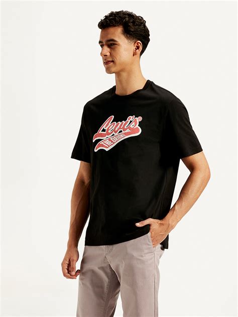 Men's Graphic Print Crew Neck T-Shirt – Levis India Store