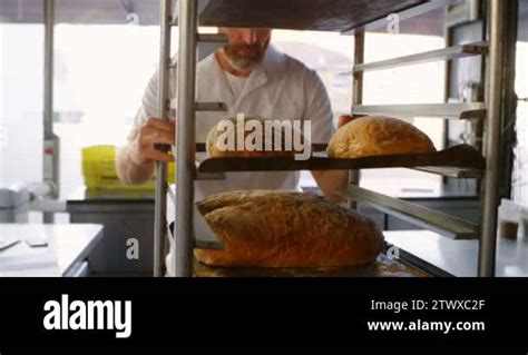 Commercial Kitchen 4K 的图像结果