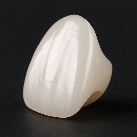 Porcelain Veneer Crown: What Is It? Is It Right For You? - Dentist in ...