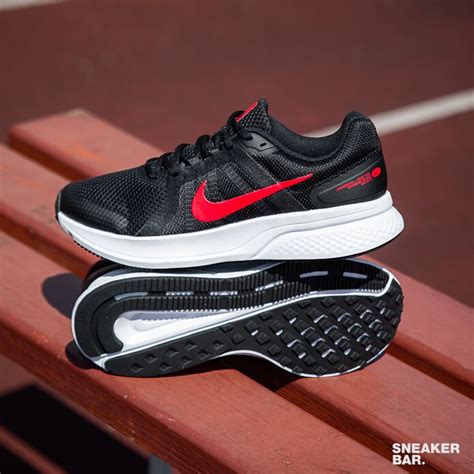 Кроссовки Nike Run 2 Swift 2 (CU3517-003) – идеальный выбор для бега и ...