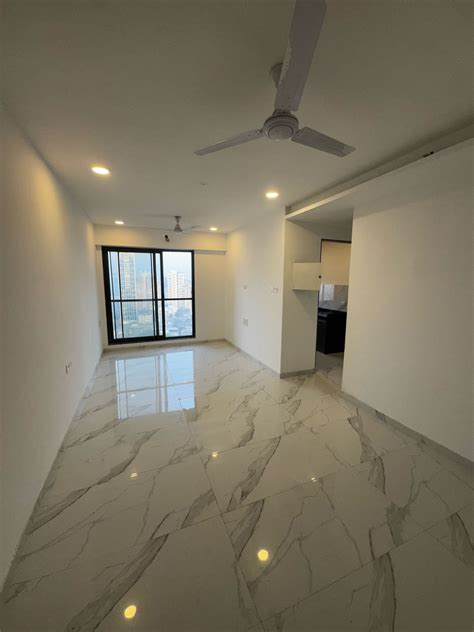 Rental 2 Bedroom 670 Sq.Ft. Apartment in Dev Leo Tower, Oshiwara Mumbai ...