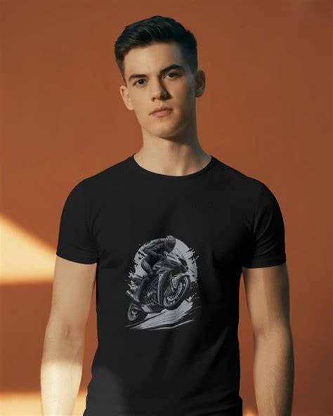 Racer Graphic T-Shirt - Black – Royal Wear