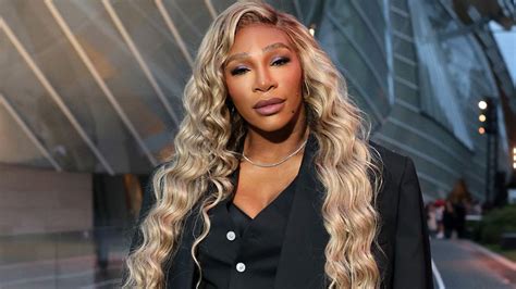 Serena Williams Opens Up About Removing a Cyst 'Size of a Small ...