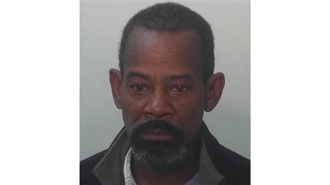 Fort Wayne man arrested after holding woman against will in east side home