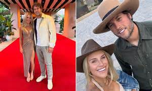 NFL quarterback's wife reveals shock prenup details after husband's new ...