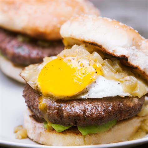 Green Chili Burger Recipe - Fried Egg Burger - Pre 100% Grass Fed Beef ...