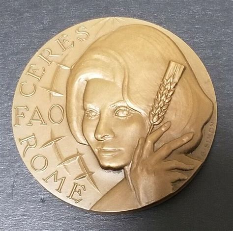 FAO CERES BRONZE MEDAL ROME 1971 TWENTIETH ANNIVERSARY SOPHIA LOREN 68 ...