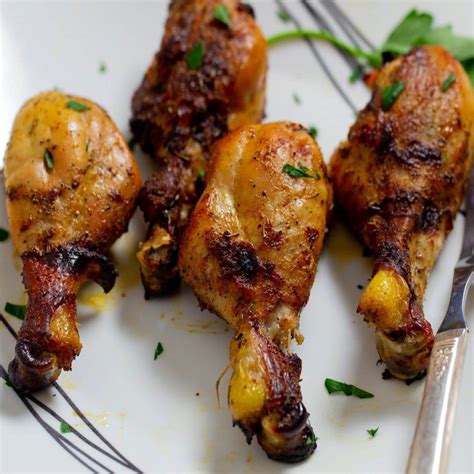 Easy Marinated Chicken Drumsticks - Everyday Eileen