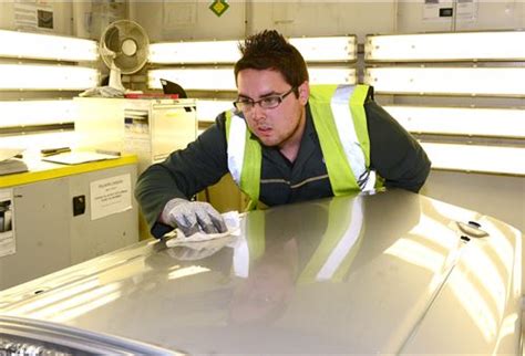 Latest International Vehicles News, Special Features, Videos , Reports ...