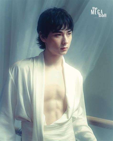 MEGA Ball 2025 8 Fashion Trends to Watch