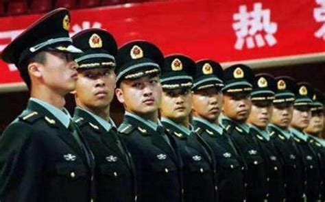 军校学员每天的生活就是一部大片 - 中国军网