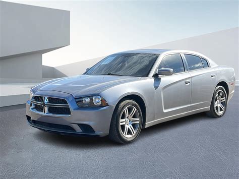 2014 Dodge Charger/SXT - Titan Auto Group