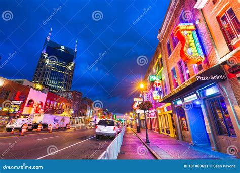 Lower Broadway, Nashville, Tennessee, USA Editorial Photo - Image of ...