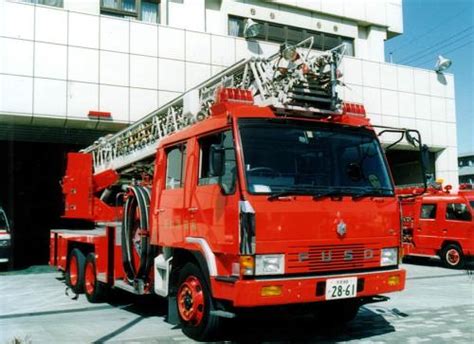 日本消防车和救护车电话为啥都是119_百度知道
