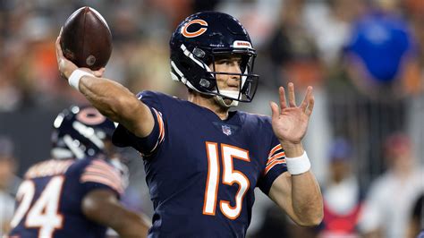 Bears release QB Trevor Siemian