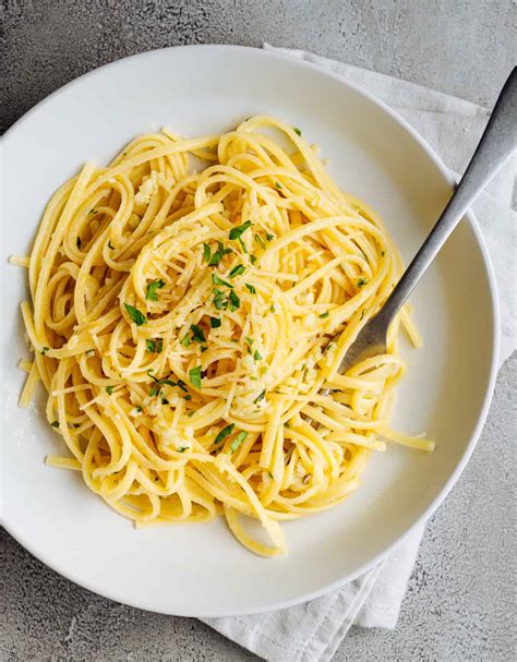 Garlic Butter Noodles - Pinch and Swirl