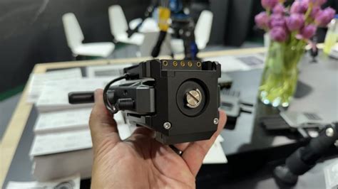 CineView Master 4K – Bright Pixels