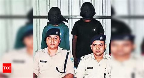 Cyber Frauds: 6 Cyber Frauds Among Nine Held In Bokaro, Pistol, Bullet ...