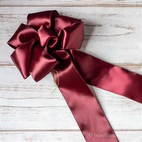 How to Make a Bow with Wired Ribbon - Hearth and Vine