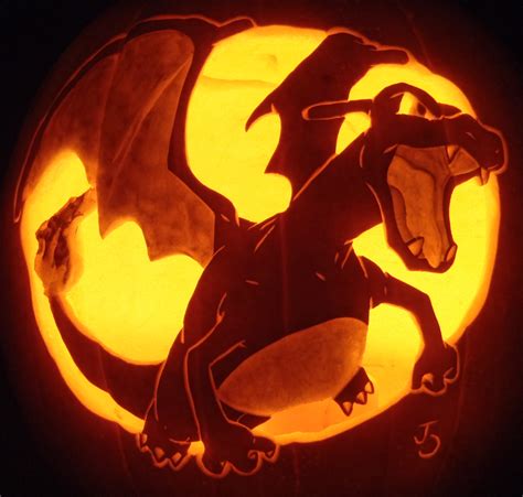 charizard pumpkin | Pokemon pumpkin, Pumpkin carving patterns, Pumpkin ...