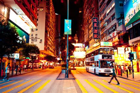 香港每周工时世界最多，法定假期却全球倒数第四，你还会留在香港上班吗 - 哔哩哔哩