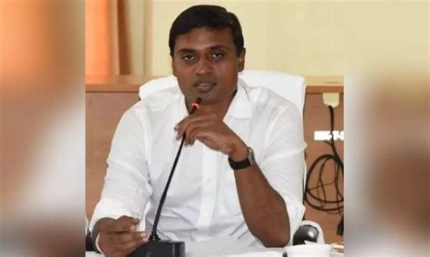 వైసీపీ ఎంపీ మిధున్‌ రెడ్డి హౌజ్‌ అరెస్ట్‌ | YSRCP MP Midhun Reddy ...