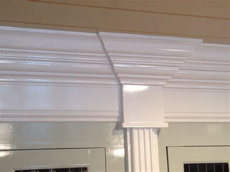 Detailed Crown Moldings in High Gloss White