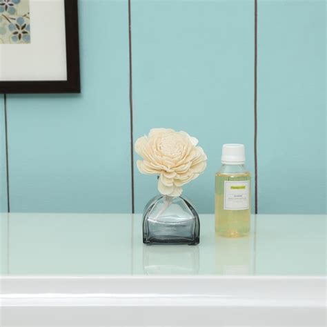 Buy Splendid Jasmine Reed Diffuser Set from Home Centre at just INR 799.0