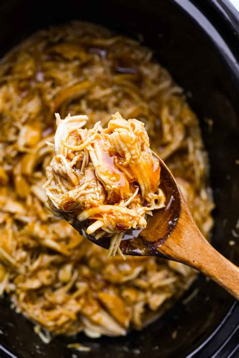Slow Cooker Shredded BBQ Chicken - Well-Health Lifestyle Magazine