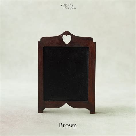 Maternity Props – Madras Prop Store