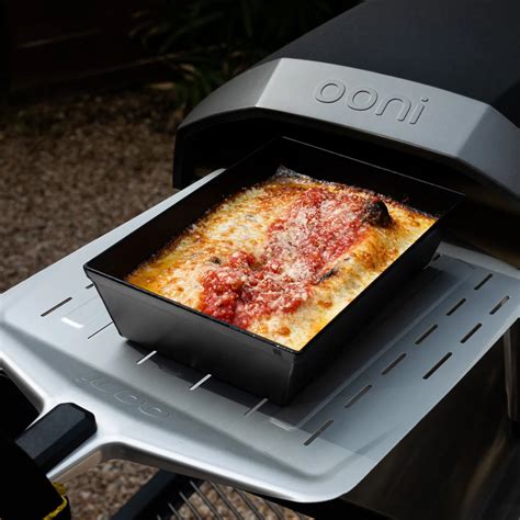 Ooni Detroit-Style Pizza Pan, 9"x6" | Sur La Table