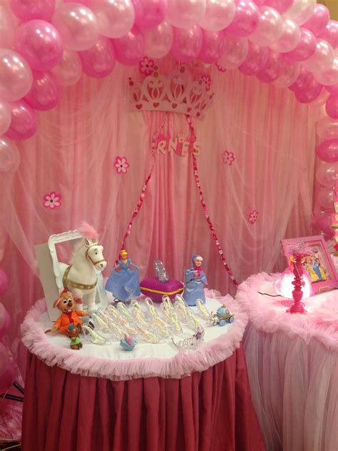 Princess theme Birthday Party Ideas | Photo 11 of 21 | Catch My Party