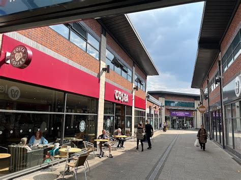 The Cheetham Hill Shopping Centre