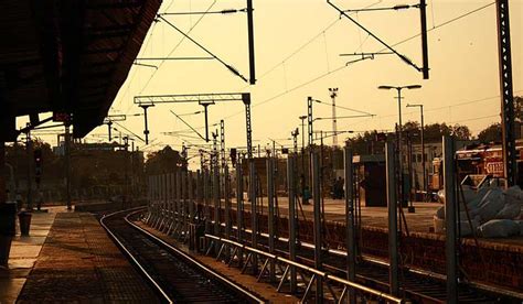 Secunderabad station offers drinking water made from air at Rs 5- The Week
