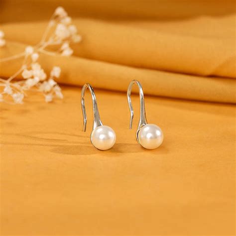 Fine Jewellery Gifts Under INR 1500 | Elegant Silver & Gold-Plated ...