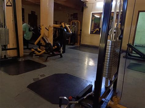 Gainda Black Phenyle Surface Disinfectant, Floor Cleaner Liquid for ...